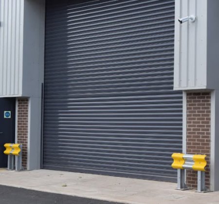 Rolling security shutters